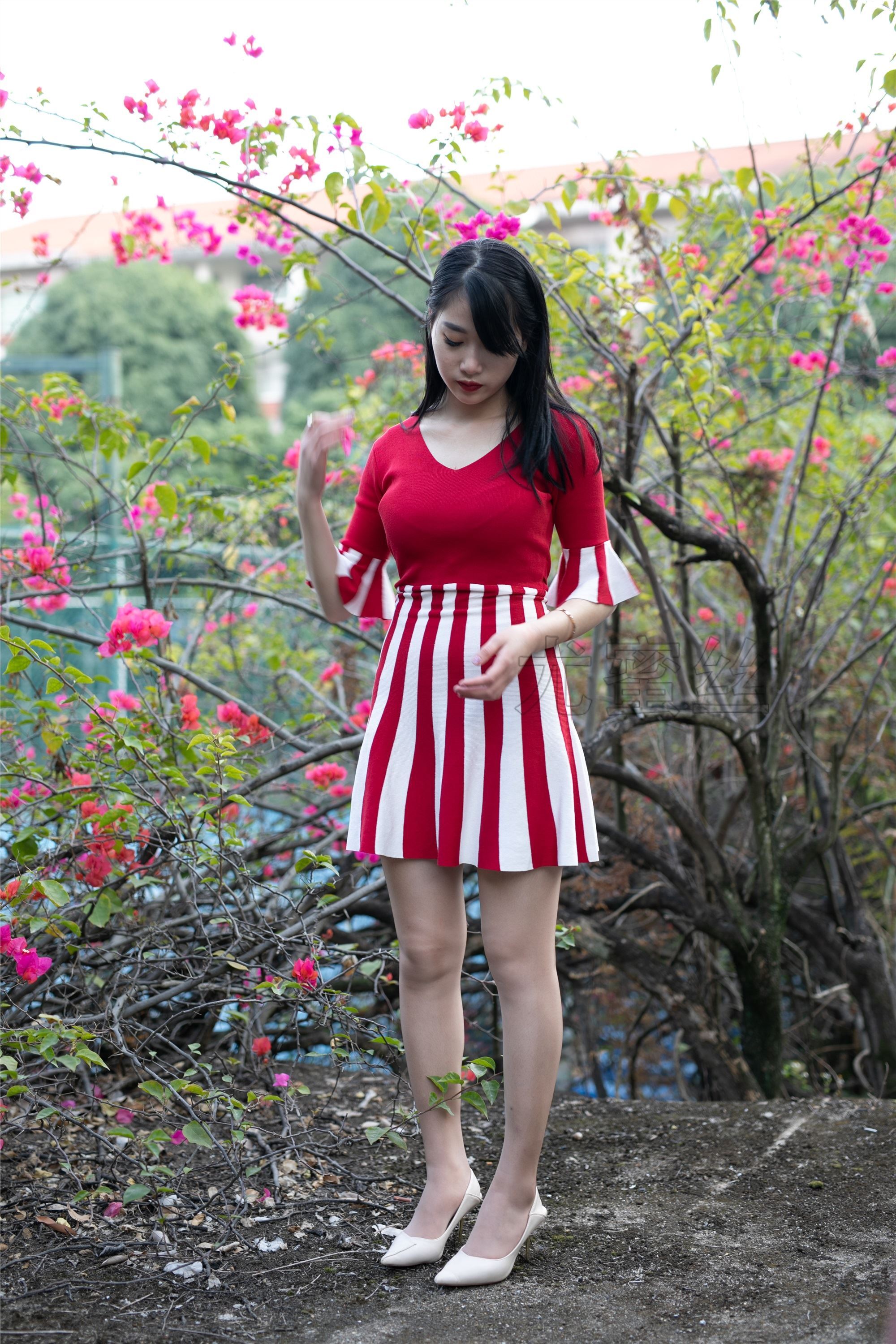 尤蜜丝 穿搭写真 NO.039